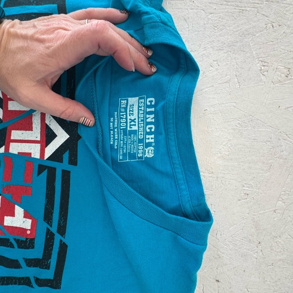 Cinch Teal Graphic Tee - Picture 2 of 2
